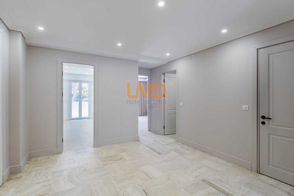 Cap D'Ail (06): Superbe Appartement 3 Pièces de 90m2 ,Piscine