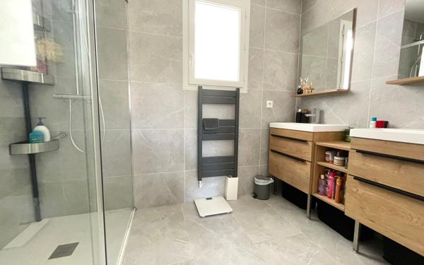 Maison à vendre    5 pièces •  Saint-Pierre-du-Perray