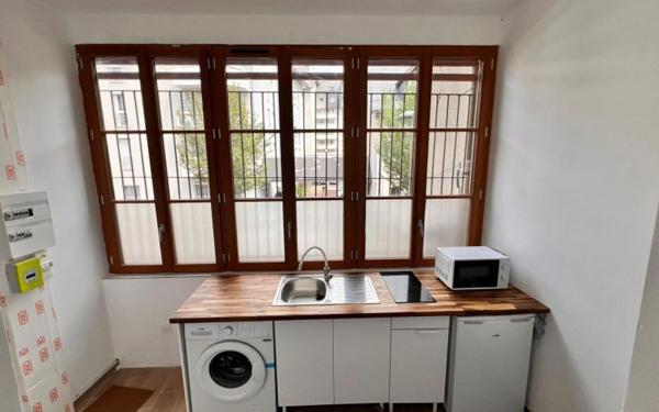 Appartement à louer    1 pièce •  Chambéry