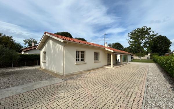Maison à vendre    4 pièces •  Pessac