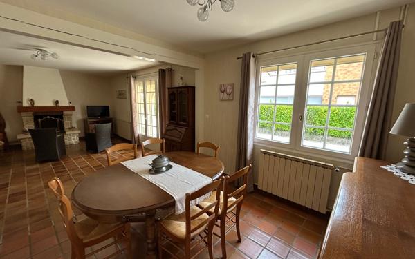 Maison à vendre    4 pièces •  Pessac