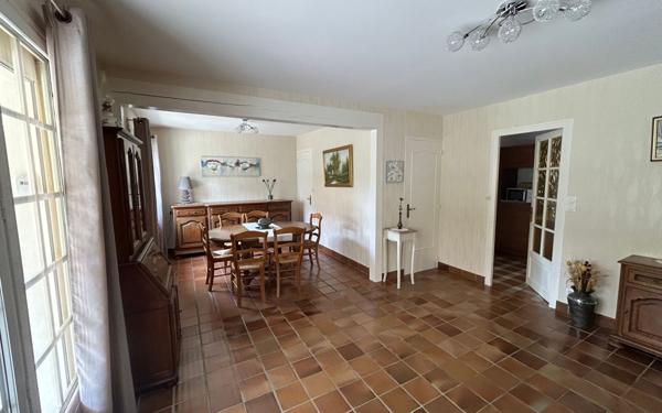 Maison à vendre    4 pièces •  Pessac