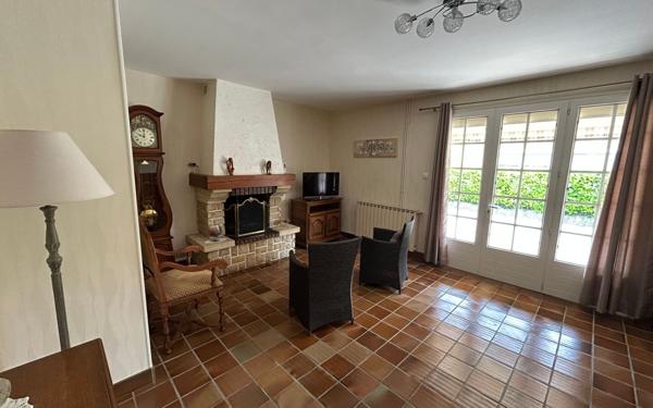 Maison à vendre    4 pièces •  Pessac