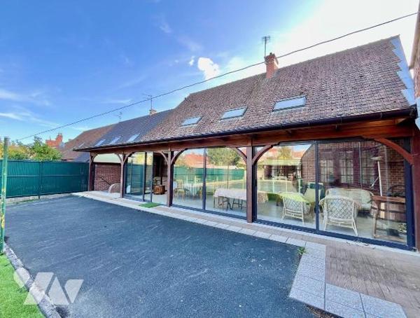 Opportunité en hyper centre d'Hazebrouck ! 

Idéalement située, belle maison individuelle des...