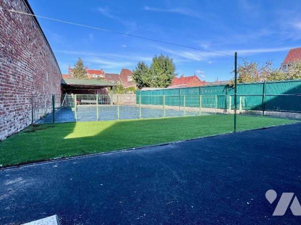 Opportunité en hyper centre d'Hazebrouck ! 

Idéalement située, belle maison individuelle des...