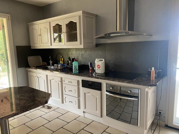 Maison à vendre |  Les Églisottes-et-Chalaures |  8 pièces | 220 m²