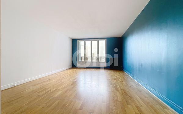 Appartement à louer    3 pièces • 76,77 m2 Chantilly