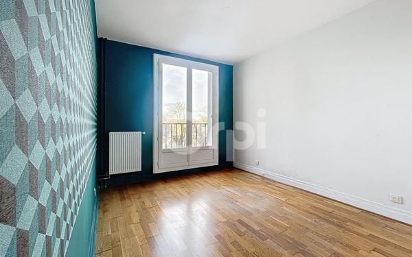 Appartement à louer    3 pièces • 76,77 m2 Chantilly