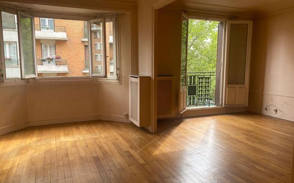 Appartement à vendre    4 pièces • 103,65 m2 Paris 19