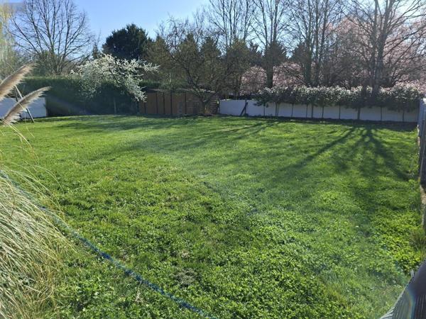 Terrain à Batir à vendre à Monts dans l'Indre-et-Loire (37260), ref : VT073-37125