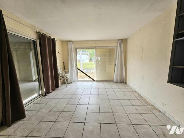 Maison avec grand terrain, garage & atelier-La Ville-aux-Bois-les-Pontavert (02160)