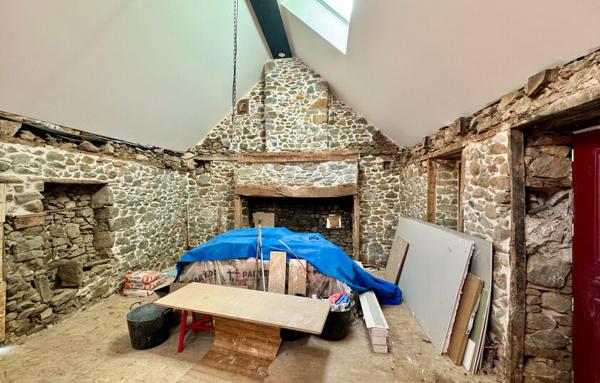 Maison de Campagne à Rénover avec un potentiel remarquable