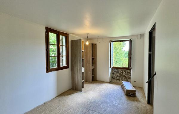 Maison de Campagne à Rénover avec un potentiel remarquable