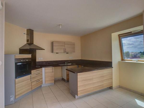 Appartement à louer    3 pièces • 80,59 m2 Saint-Jean-le-Blanc