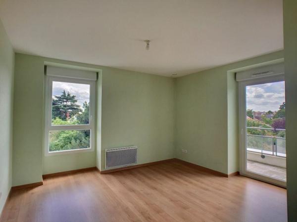 Appartement à louer    3 pièces • 80,59 m2 Saint-Jean-le-Blanc