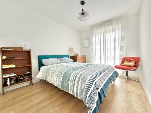 Antibes (06600) ANTIBES COMBES STANDING 3P 65M2 Piscine pool house GARAGE et Parking Privatif