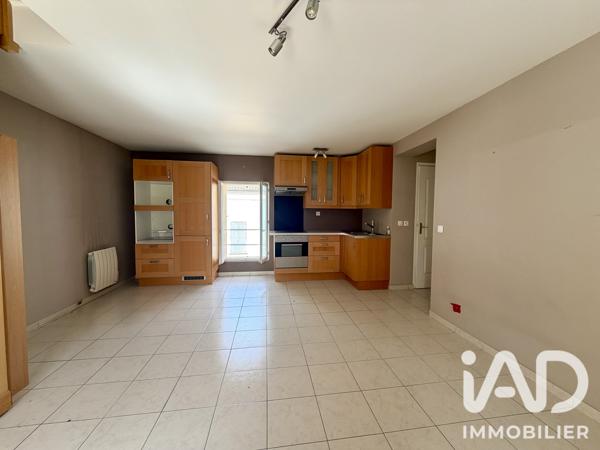 Appartement à vendre 2 pièces 46 m² Épinay-sous-Sénart