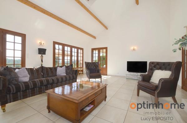 🌳 Superbe Villa Contemporaine avec Piscine et Vue Panoramique sur la Campagne – Vayres (87600) 🏡