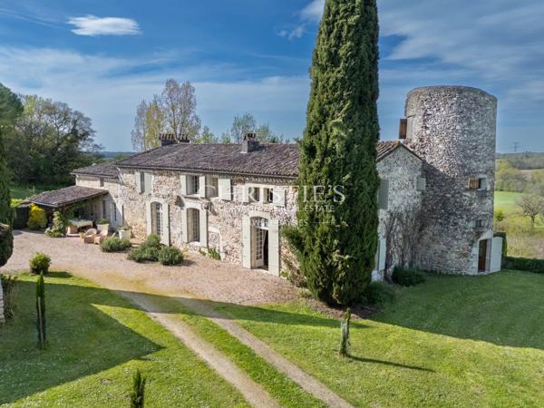 30 minutes de Saint Emilion, beau Manoir avec 5 chambres