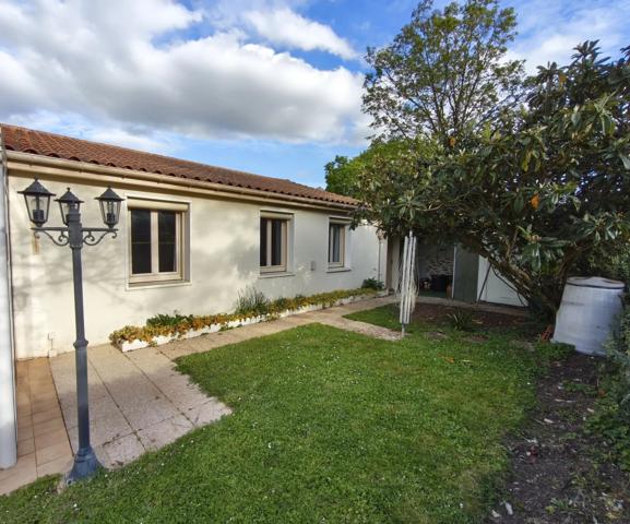 PAVILLON PLAIN PIED AVEC 3 CHAMBRES - POITIERS