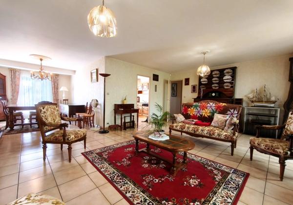 PAVILLON PLAIN PIED AVEC 3 CHAMBRES - POITIERS