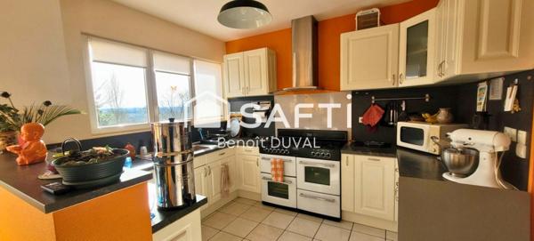 Propriété rare avec vue imprenable sur les Pyrénées