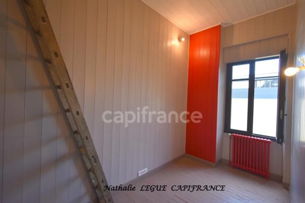 CHALLANS , ( 85 ) Vendée centre ville à vendre Maison vente à terme libre 123 m² , terrain 375 m² puits