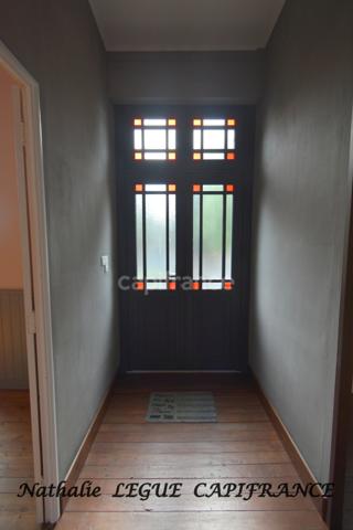 CHALLANS , ( 85 ) Vendée centre ville à vendre Maison vente à terme libre 123 m² , terrain 375 m² puits