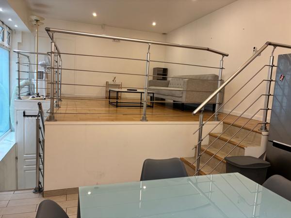 Paris (75016) A louer loft 39m² meublé sur 2 niveaux 75116 Paris