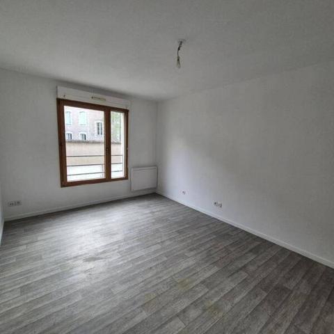 Appartement 1 pièce                                        - 44000 Nantes - Guist'hau Réf : 11609