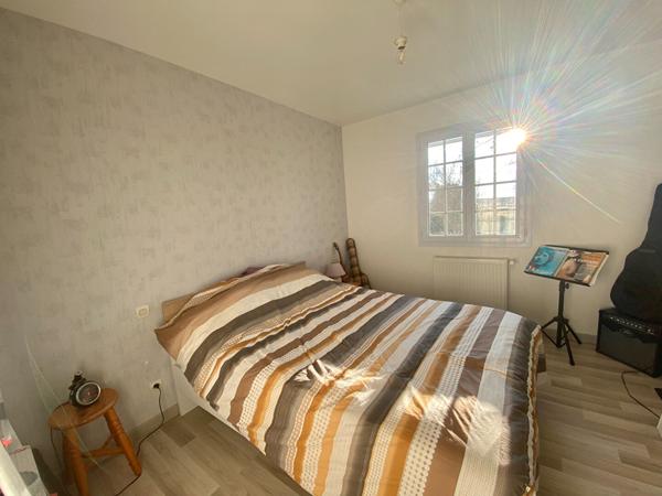 Pavillon 3 chambres lumineux avec vue sur les vignes - ÉPIEDS, proche Saumur