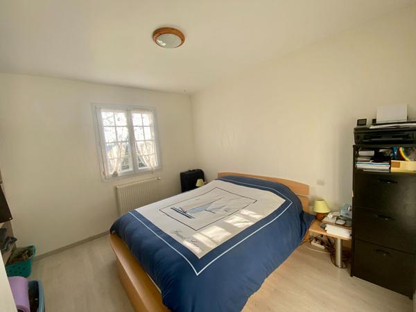 Pavillon 3 chambres lumineux avec vue sur les vignes - ÉPIEDS, proche Saumur