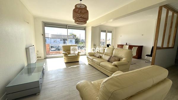 Achat maison Castelginest - 7 pièce(s) - 157 m² - 369 000 €