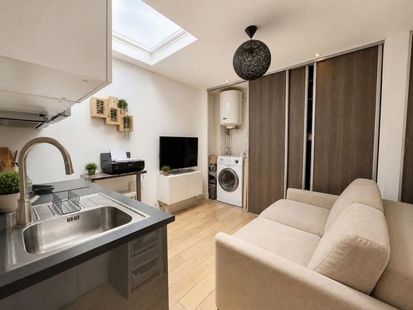 Studio 15m2 , calme et lumineux, rue Oberkampf
