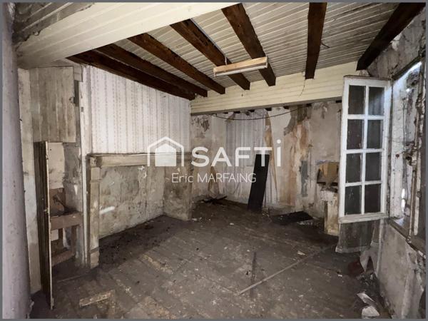 Maison et local commercial a restaurer