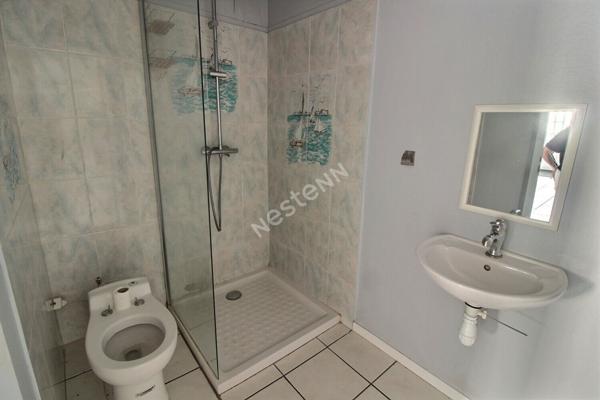 Local commercial 3 pièce(s) 112 m2