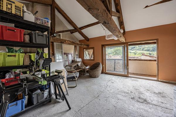 Magnifique propriété rénovée de 3 chambres au cœur de la ville médiévale de Figeac !
