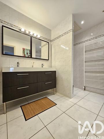 Maison à vendre 4 pièces 198 m² Haucourt-Moulaine