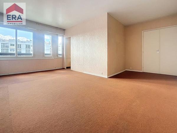 A VENDRE AUX PORTES DE PARIS - 3 PIECES 70m²