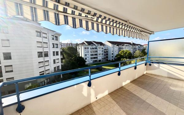 Appartement à vendre    3 pièces • 76,88 m2 Villeurbanne