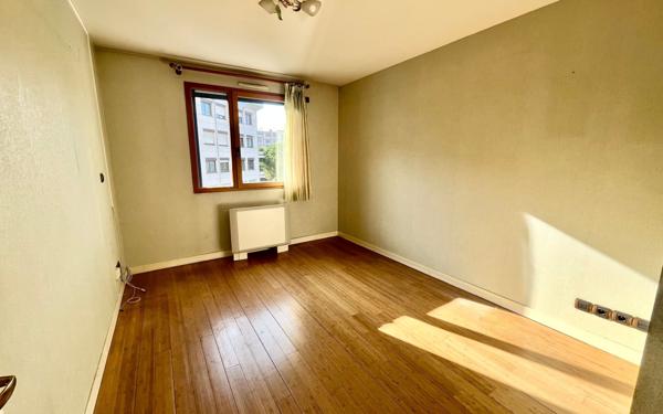Appartement à vendre    3 pièces • 76,88 m2 Villeurbanne