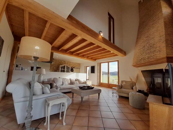 Belle propriété en pierre avec 2 piscines près d'Eymet et de Bergerac
