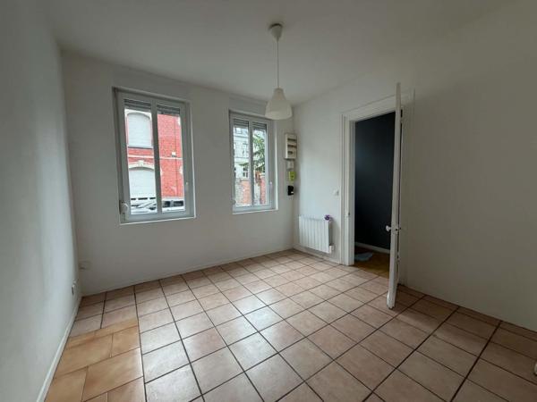 Maison mitoyenne 2 côtés à louer, 4 pièces - Caudry 59540