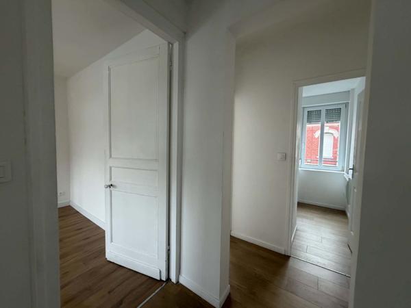 Maison mitoyenne 2 côtés à louer, 4 pièces - Caudry 59540