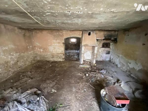 Maison de village à réhabiliter