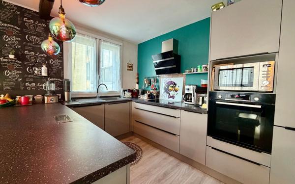 Appartement à vendre    4 pièces • 90 m2 Brest