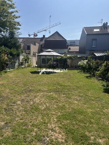 Maison 7 pièce(s) 4 chambre(s) 148 m²