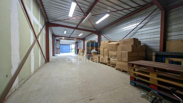 À vendre – Local d’activité/entrepôt 1460m2- Terrain 5738m2 - Proche RN12