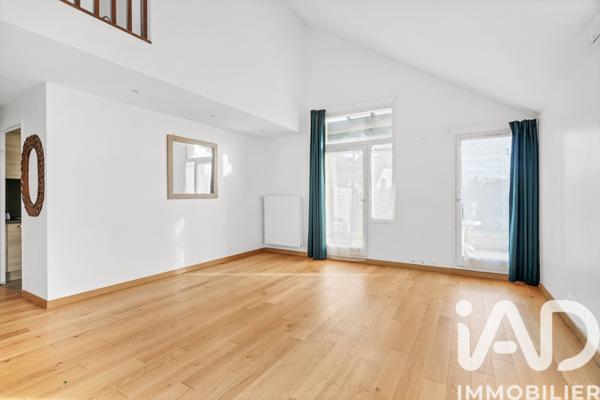 Maison à vendre 5 pièces 100 m² Saint-Thibault-des-Vignes