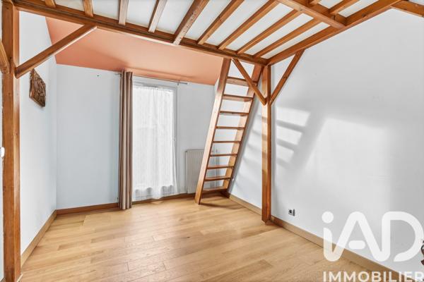 Maison à vendre 5 pièces 100 m² Saint-Thibault-des-Vignes